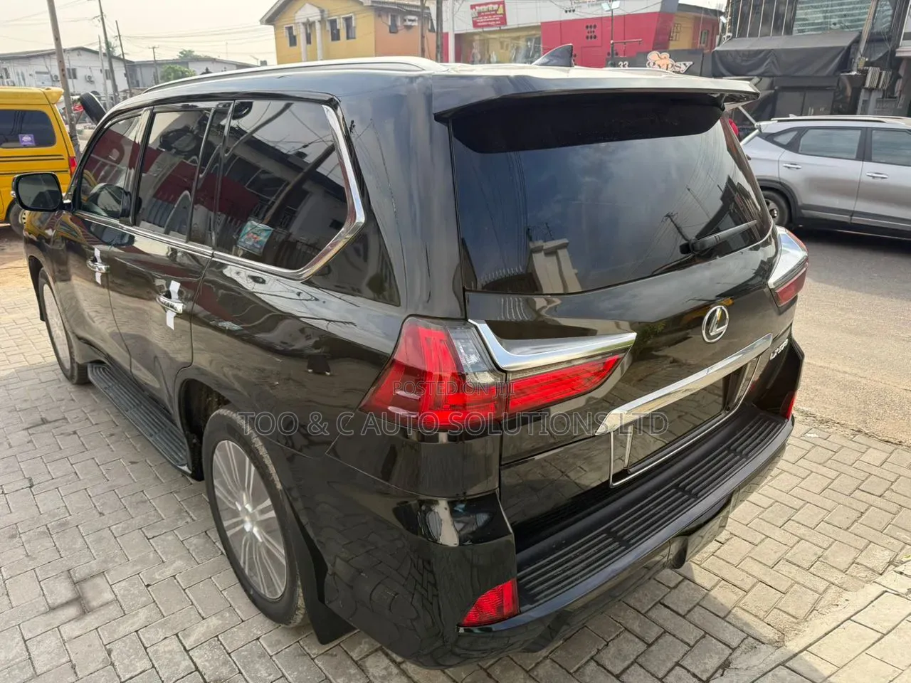 Lexus LX 2021 Black