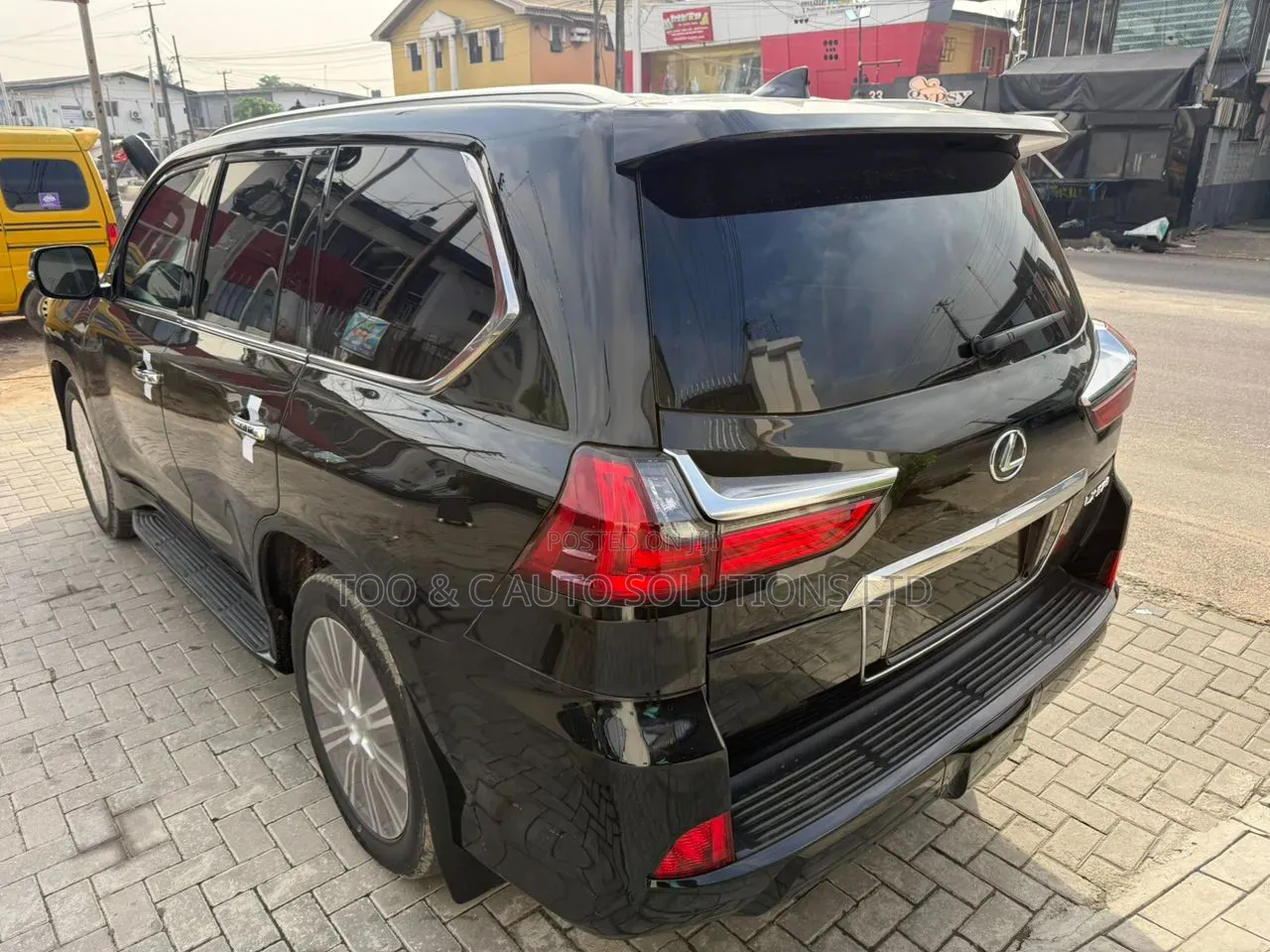 Lexus LX 2021 Black