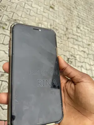 Apple iPhone XR 128 GB White