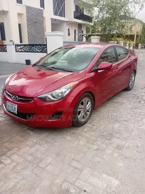 Hyundai Elantra GLS Sedan FWD (1.8L 4cyl 6A) 2013 Red