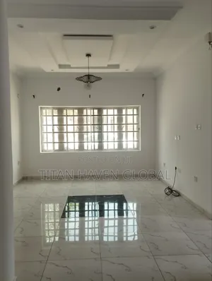 3bdrm Bungalow in Alagbaka Estate, Akure for rent