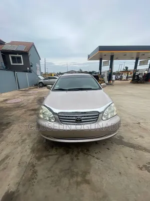 Toyota Corolla LE 2006 Gold
