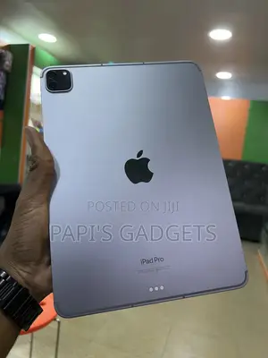 Apple iPad Pro 11 (2022) 128 GB Gray