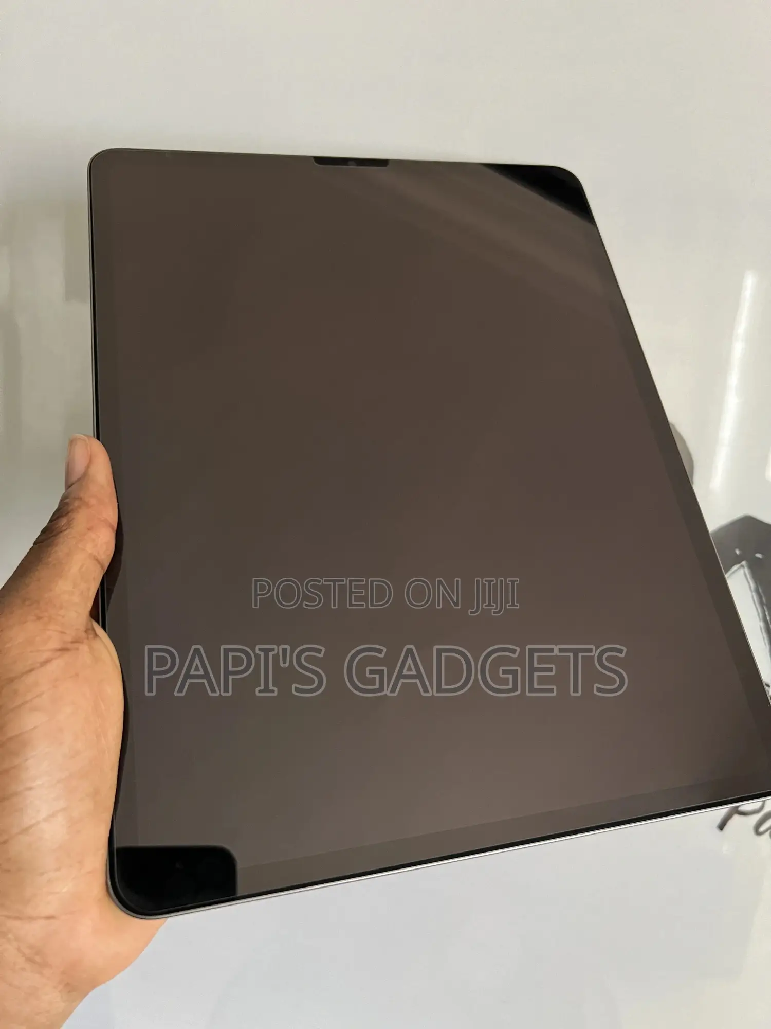 Apple iPad Pro 12.9 (2020) 256 GB Gray