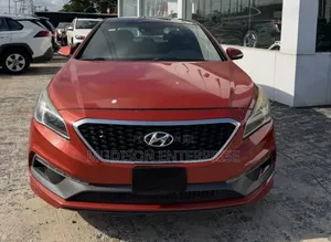 Hyundai Sonata Sport 2.0T Sedan FWD (2.0L 4cyl 6A) 2016 Red