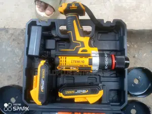 Dewalt 48 Volt Heavy Duty Hole Driller Machine