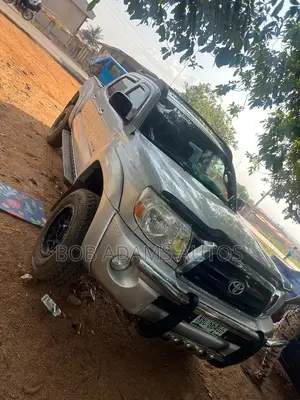 Toyota Tacoma 4x4 Access Cab 2008 Gray
