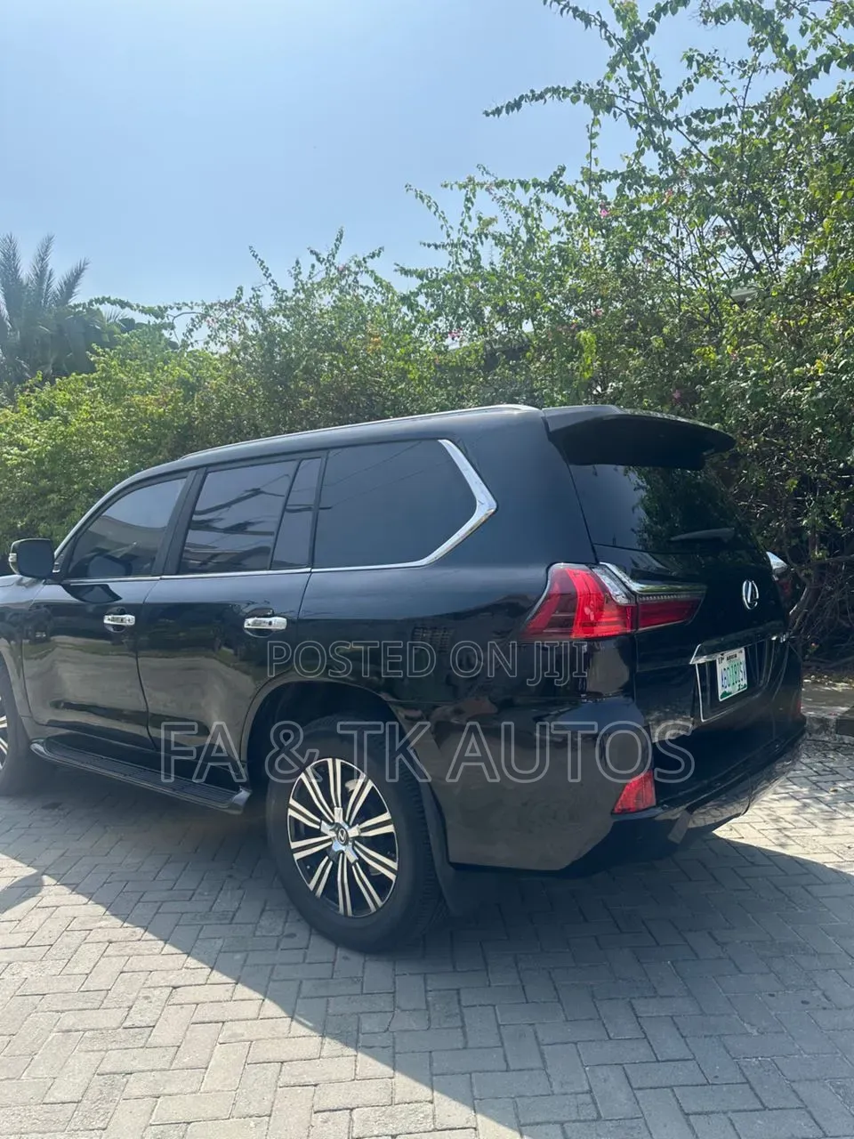 Lexus LX 2015 Black