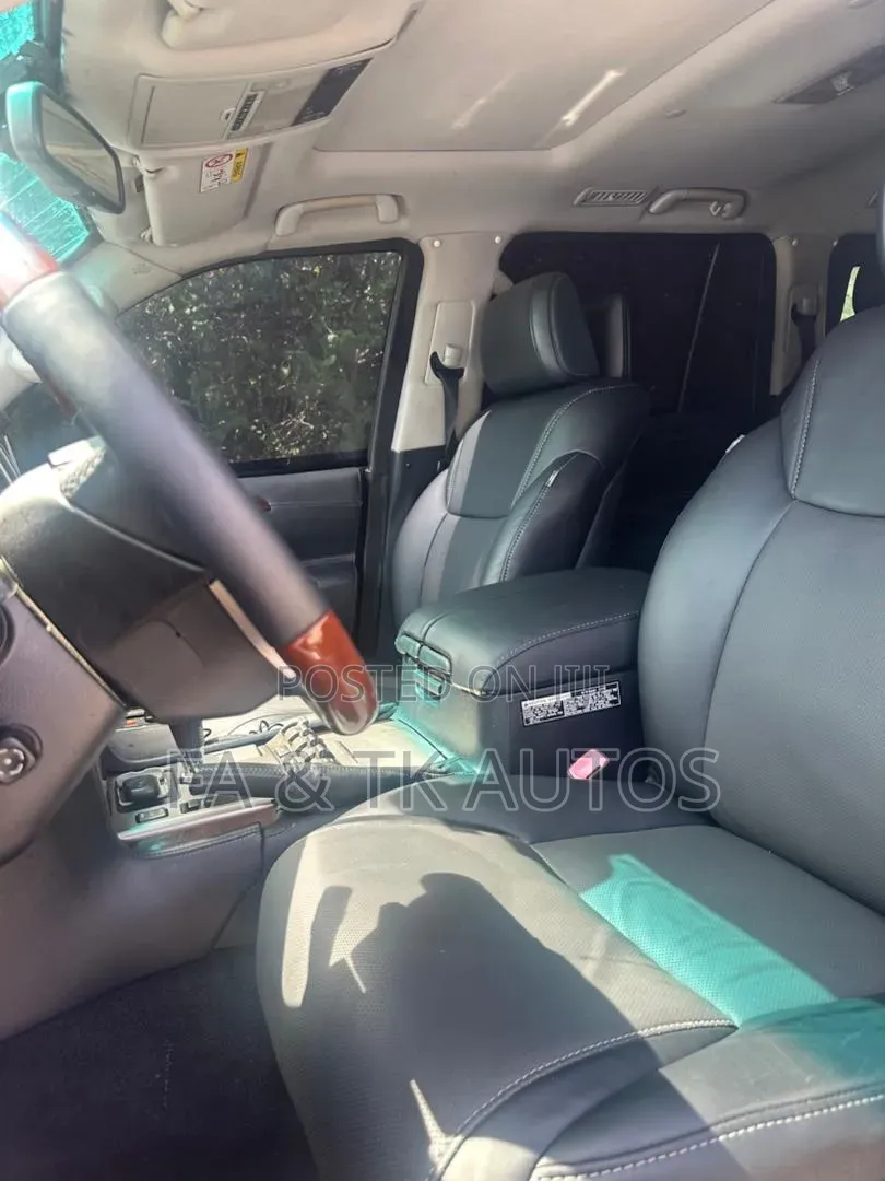 Lexus LX 2015 Black
