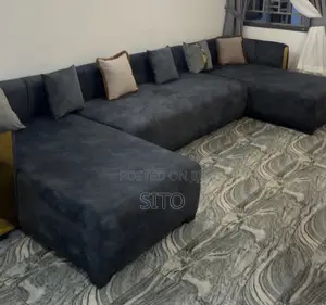 Large 3- Part Couch.