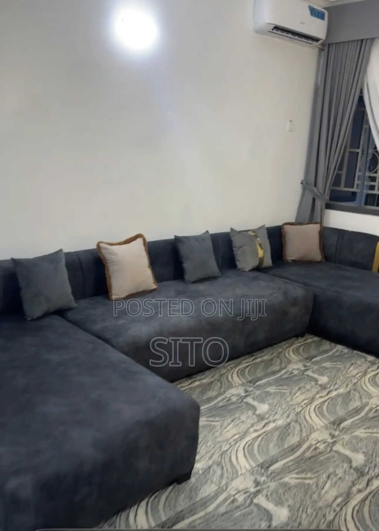 Large 3- Part Couch.