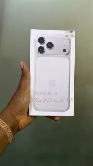 New Apple iPhone 17 Pro Max 2 TB Silver