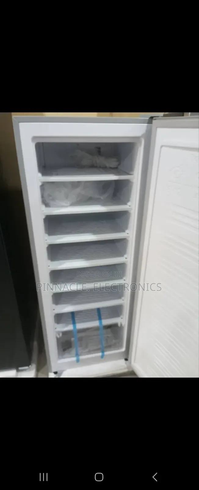 Hisense Upright Frezzer