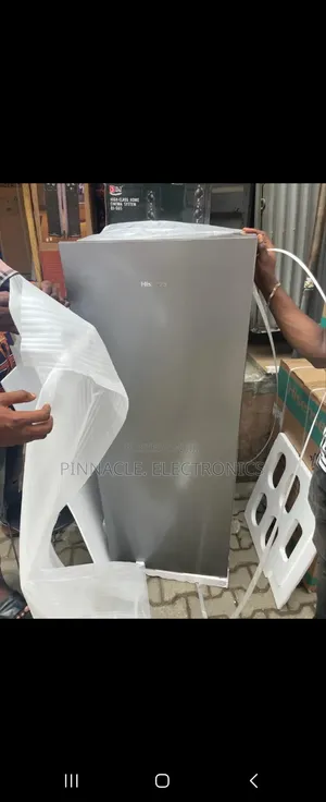 Hisense Upright Frezzer