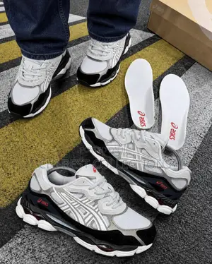*New  Asics Gel-Nyc 4 Colors ” * *New Inn*
