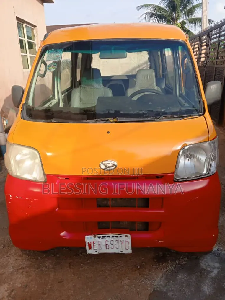 Daihatsu Hijet 2010 White