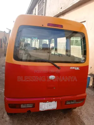 Daihatsu Hijet 2010 White