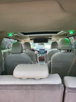 Toyota Sienna Limited 7 Passenger 2011 Red
