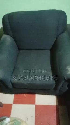 5 Seater Chair