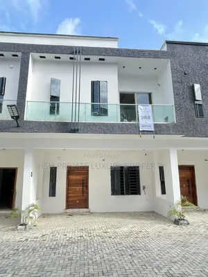Furnished 4bdrm Duplex in Harris Drive, Peninsula Estate for sale