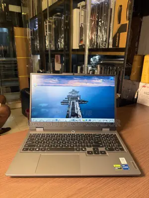 Laptop Lenovo LOQ 15AHP10 16GB Intel Core i5 SSD 512GB