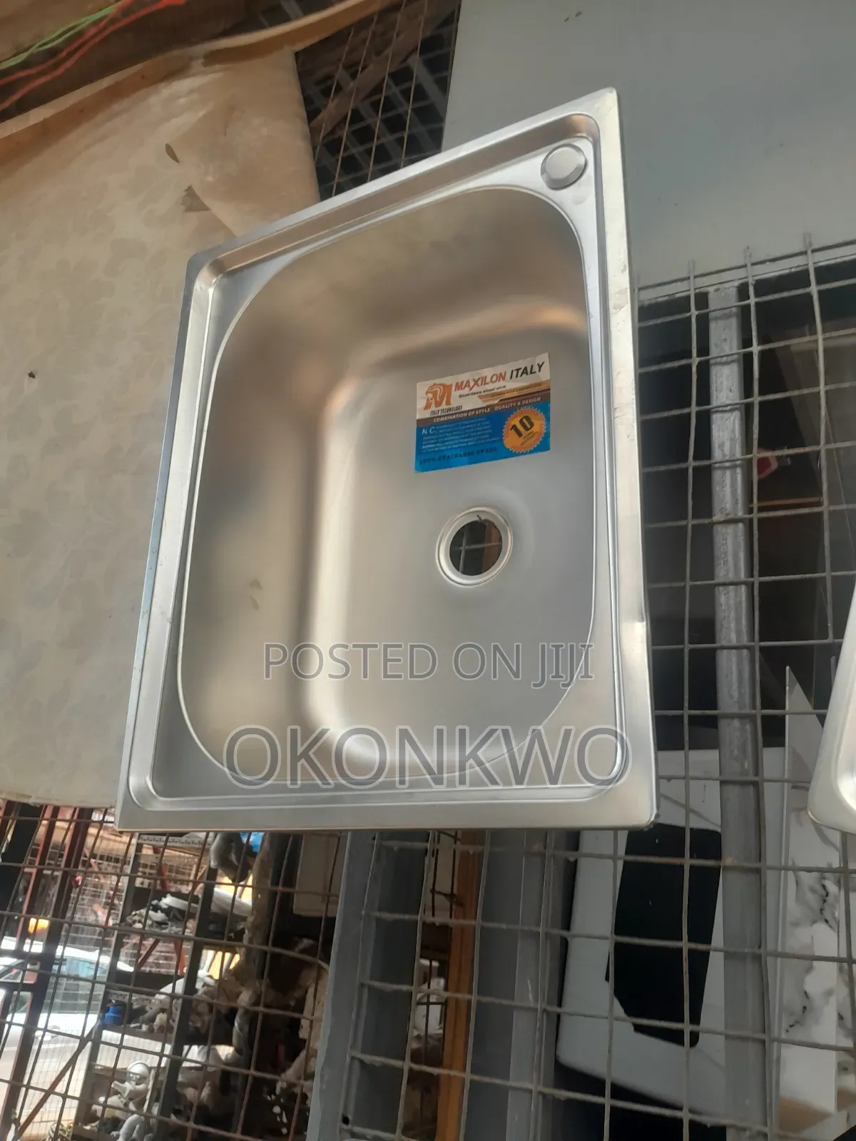 Single Bow Sink