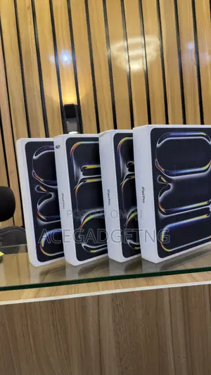 New Apple iPad (2025) 256 GB Black