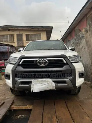 Upgrade Your Toyota Hilxu 2010 to 2025 Model