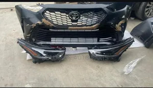 Front Bumper and Headlamp Highlander 2020 2022 2023 Sport