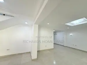 5bdrm Duplex in Banana Island for rent