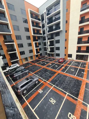 2bdrm Apartment in Freedom Way Lekki for sale