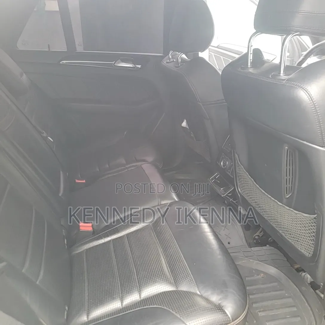 Mercedes-Benz M Class ML 63 AMG 2012 White