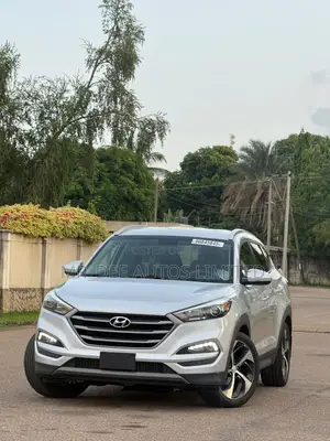 Hyundai Tucson 2016 Silver