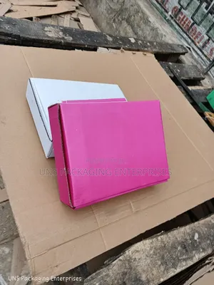 12x9x3 Inches Hi Pizza Box.