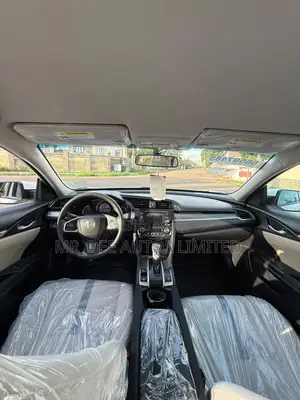 Honda Civic 2018 White