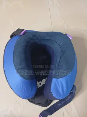 Neck Pillow / Massager