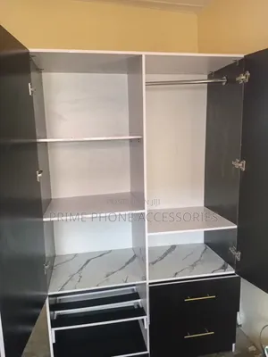 Wardrobe Used