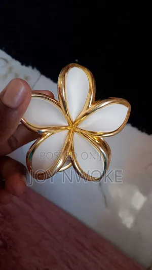 Floral Clips