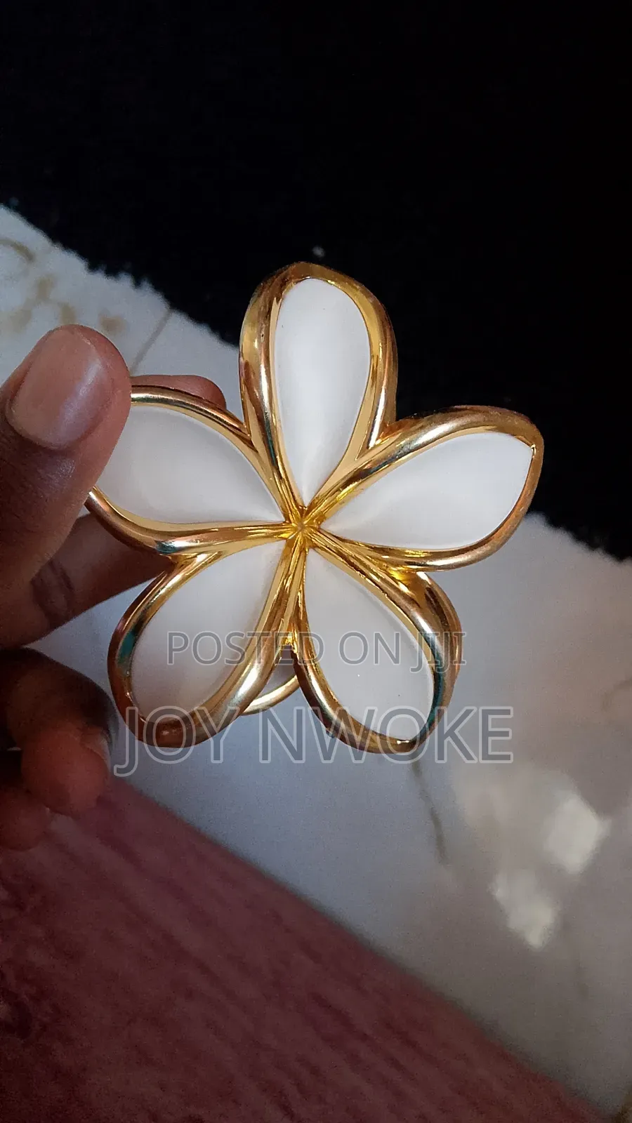 Floral Clips
