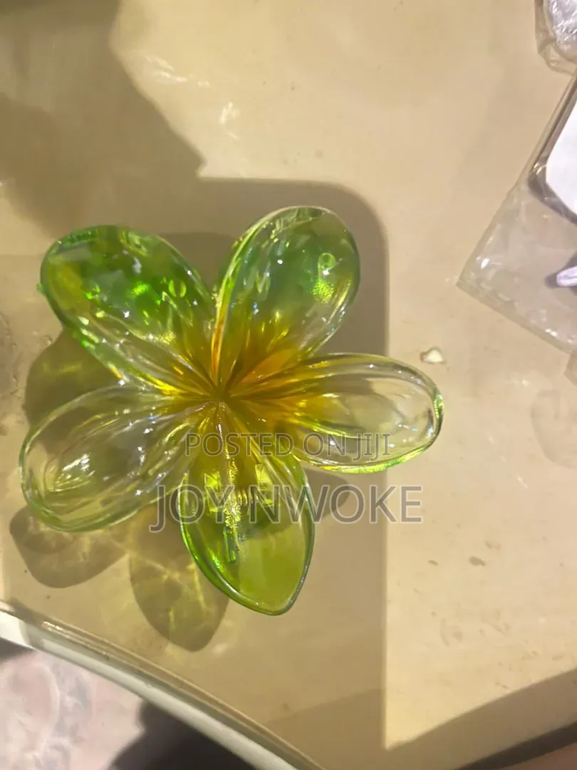 Floral Clips