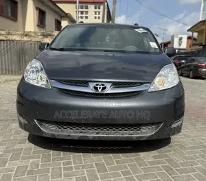 Toyota Sienna LE AWD 2006 Gray