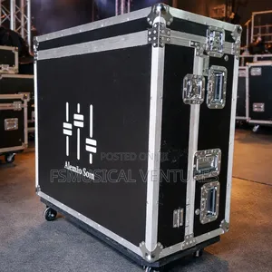 Midas M32 Digital Mixers Flight Case/ Rack With Wheels Red Laminate Fh