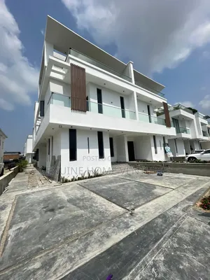 5bdrm Duplex in Ikate Lekki Phase for sale