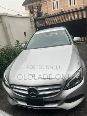Mercedes-Benz C300 2015 Silver