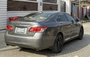 Lexus ES 350 2010 Gray