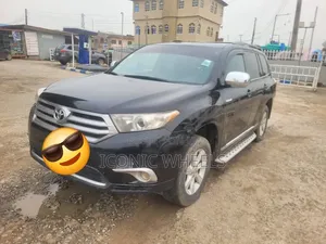 Toyota Highlander 2014 Black