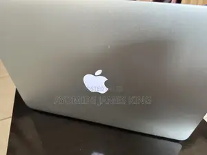 Laptop Apple MacBook Air 2017 8GB Intel SSD 128GB