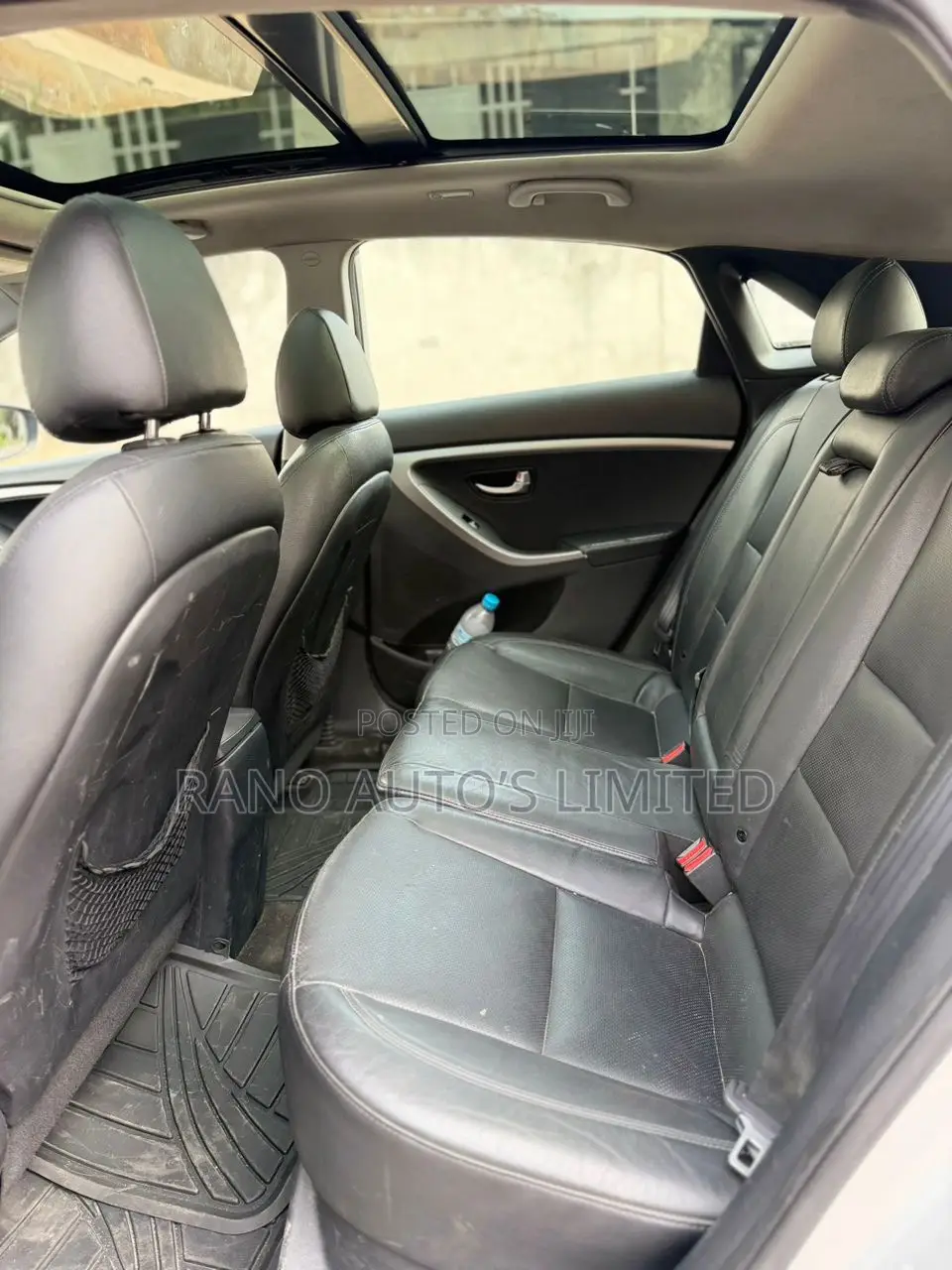 Hyundai Elantra 2012 Silver