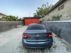 Hyundai Sonata 2016 Blue