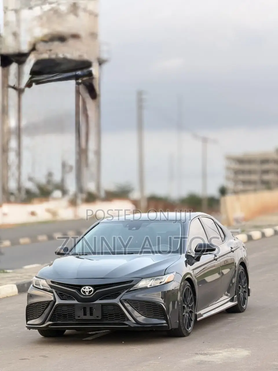 Toyota Camry 2024 Gray